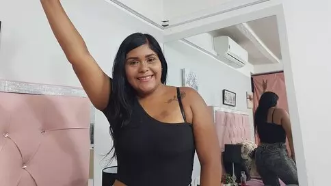 CamilaMunar's live cam